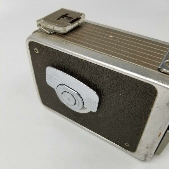 Vintage Kodak Brownie Black Silver 8MM Movie Camera II 13mm f/19 lens - Picture 2 of 6